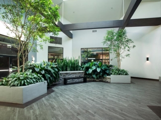 Kahn Lobby